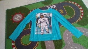 camiseta houston mono astronauta